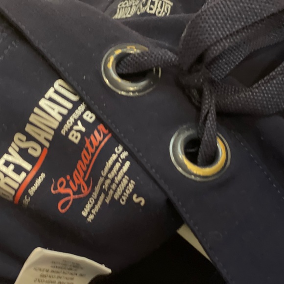 Bundle of navy scrubs greys anatomy - Picture 2 of 5